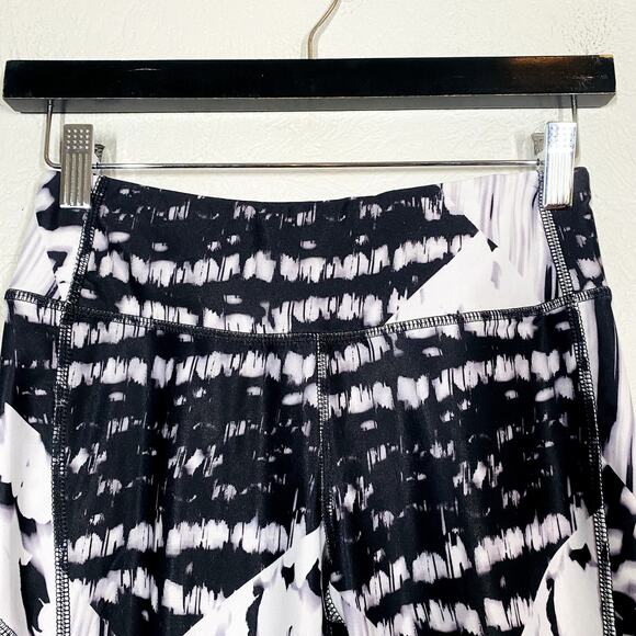 NEW! Mono B Tie Dye Stripe Legging Ankle Crop Athletic Mesh Panel - M - Picture 2 of 4
